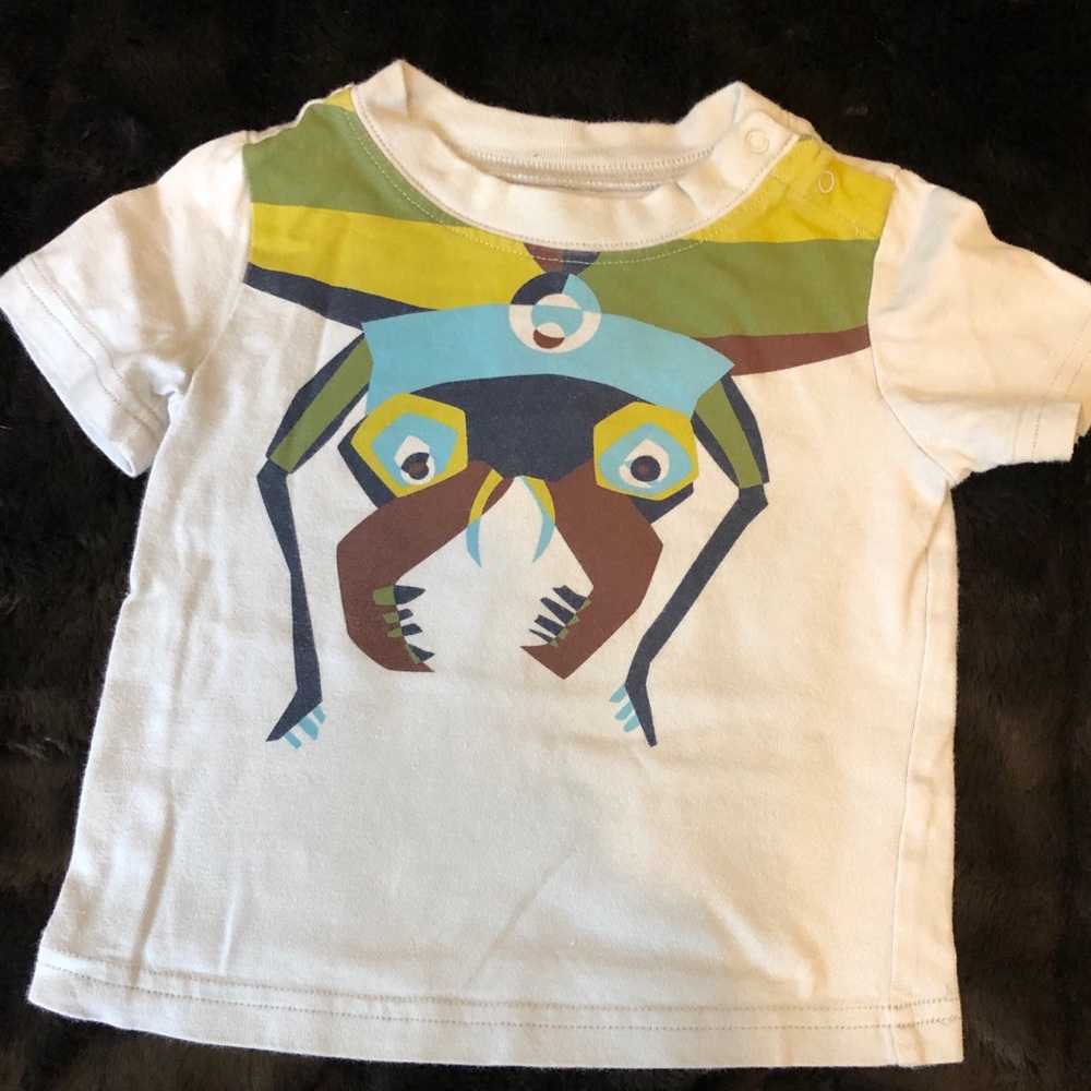 Tea top w/bird graphic